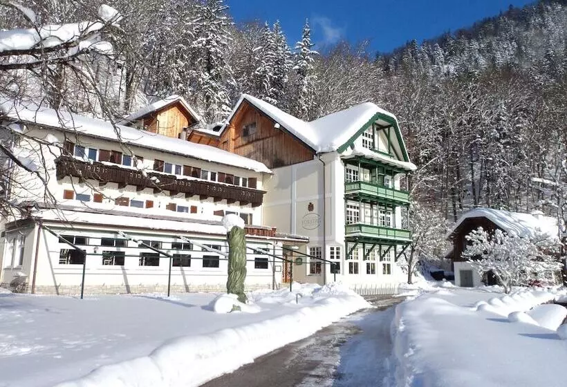 ホテル & Gasthof Fürberg