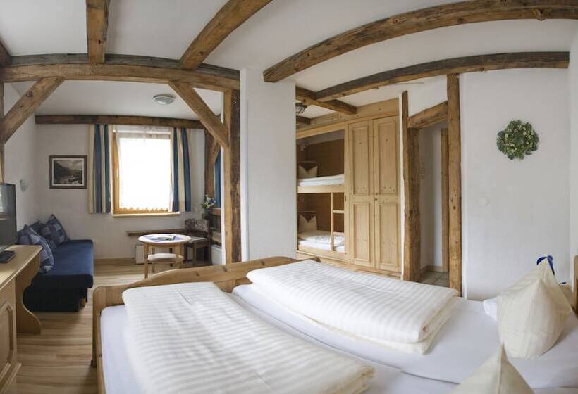 Отель Hohe Tauern