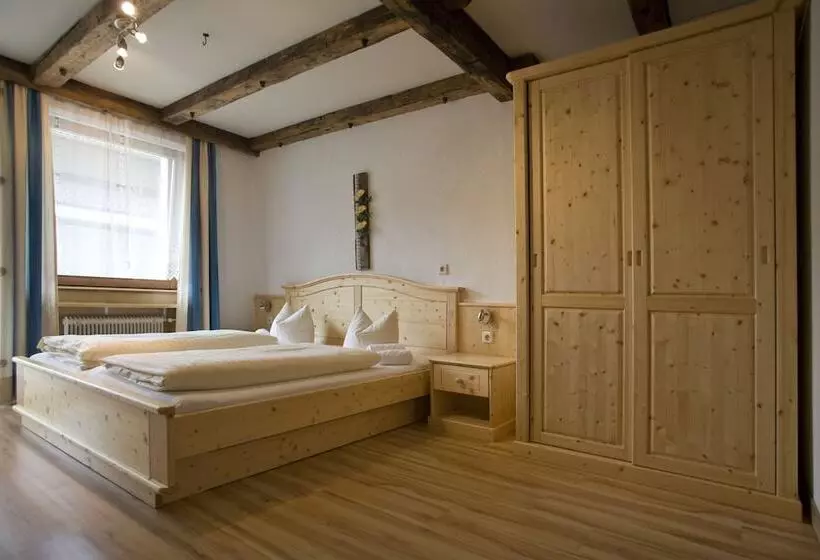 Отель Hohe Tauern