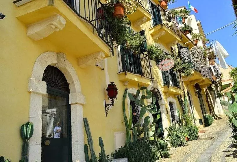 فندق La Locandiera Affittacamere