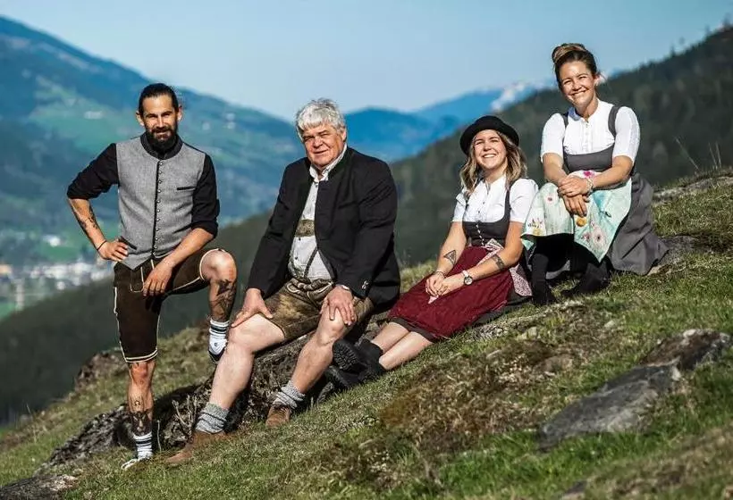 هتل Martini Kaprun