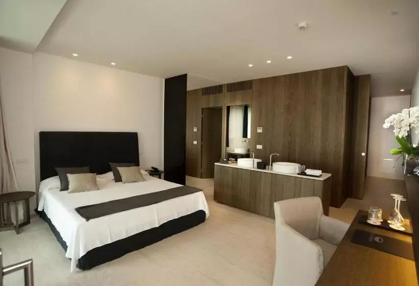 هتل Mediterraneo Suite&residence