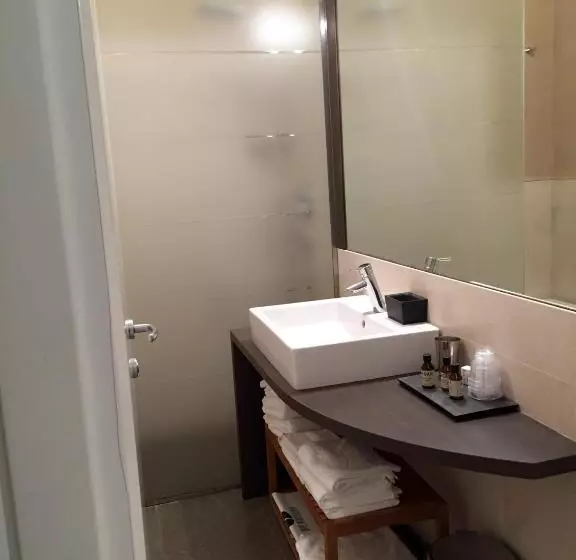 هتل Mediterraneo Suite&residence