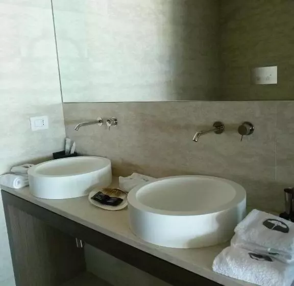 هتل Mediterraneo Suite&residence