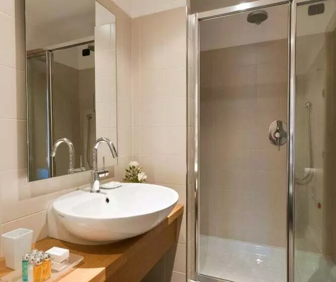 Отель Meublè Sertorelli Reit