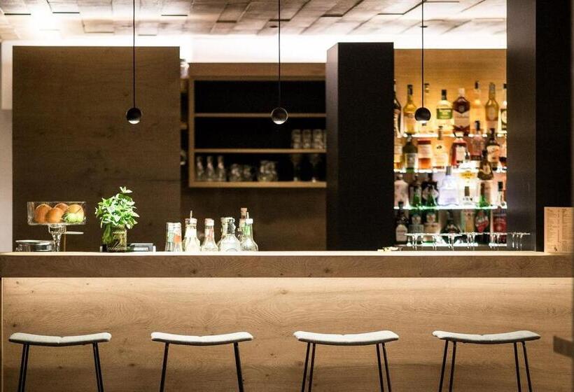 בית מלון כפרי Petrus