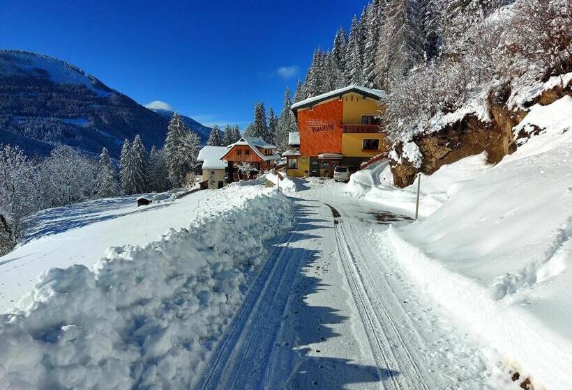 בית מלון כפרי Raunig