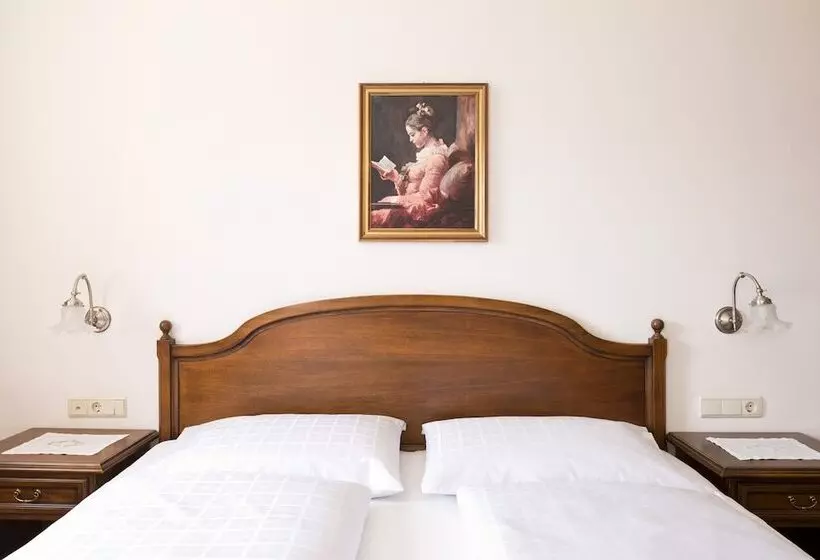 Отель Schloss Plars Wine & Suites