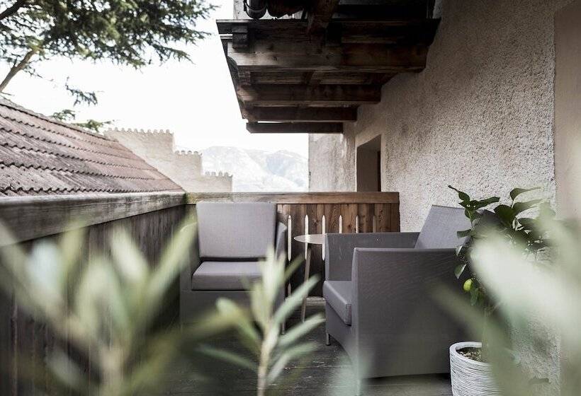 Отель Schloss Plars Wine & Suites