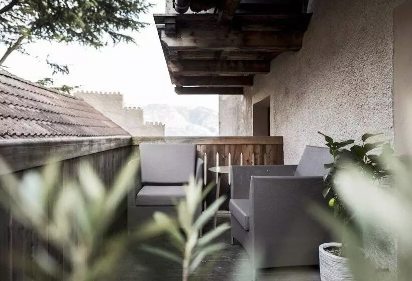 Отель Schloss Plars Wine & Suites