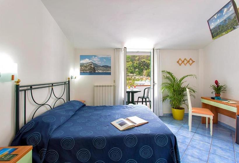 ホテル Terme Miramonte E Mare