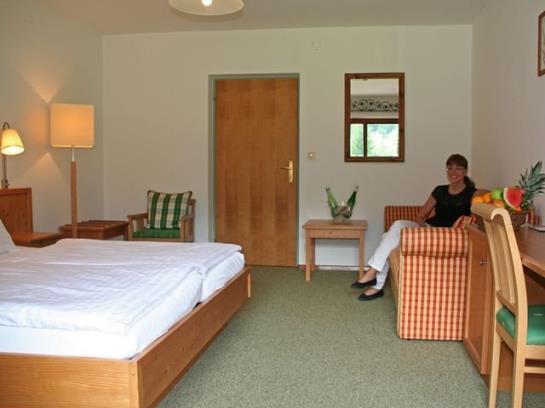 호텔 Garni Pension Zur Wacht