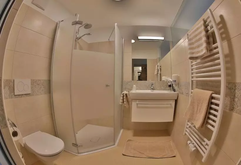 Majatalo Gasthof Alpenblick