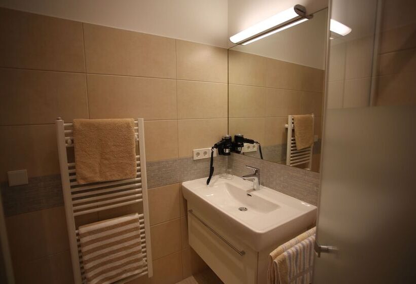 بنسيون Gasthof Alpenblick