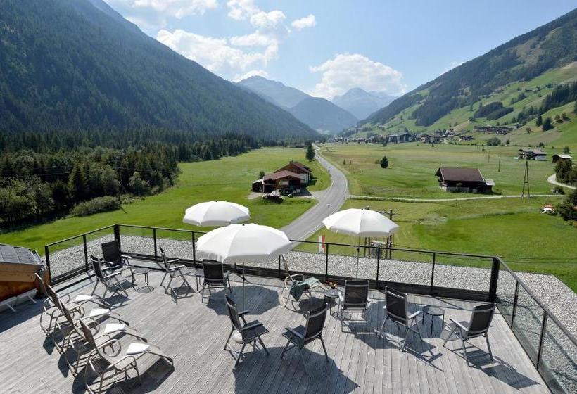 פנסיון Naturhotel Tandler