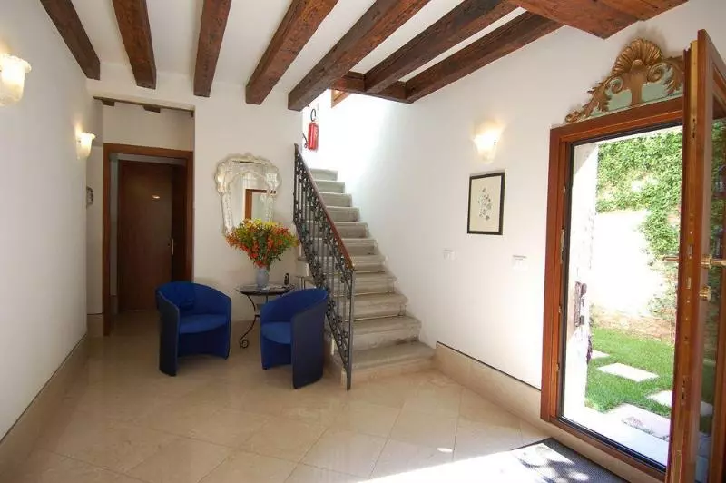 پانسیون Santa Margherita Guesthouse