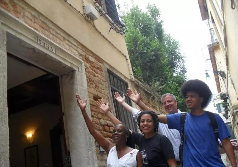 پانسیون Santa Margherita Guesthouse