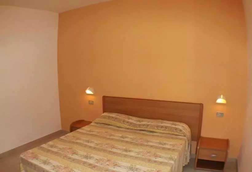 住所  Twobedroom Apartment San Luca