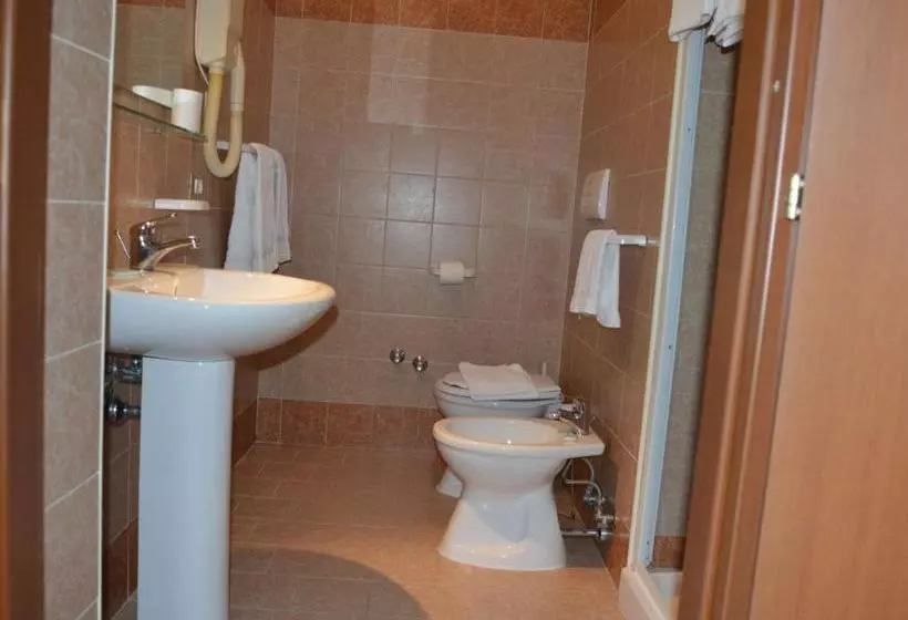 住所  Twobedroom Apartment San Luca