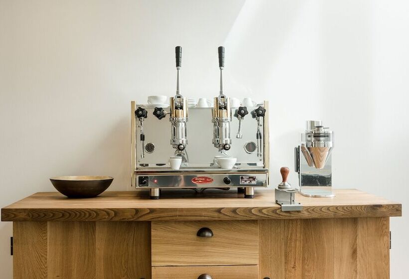 اقامتگاه Pazeider Bio