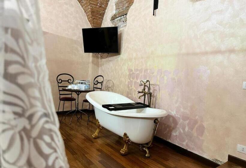 تختخواب و صبحانه Luxury Corte Dei Nobili