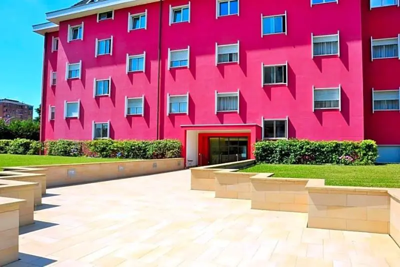 Delta Hotel Apartments
