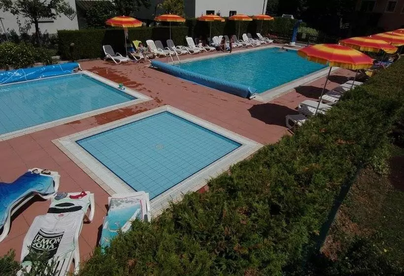 Family Hotel Adriana