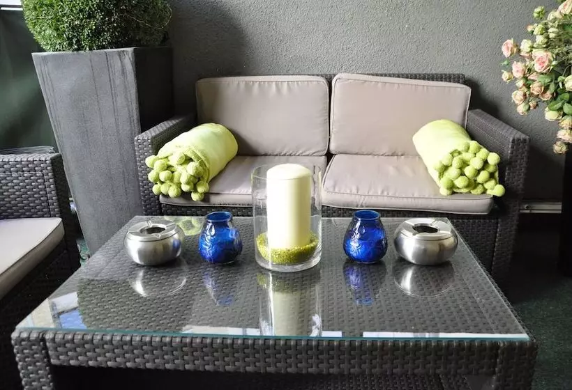 هتل Altmunchen By Blattl