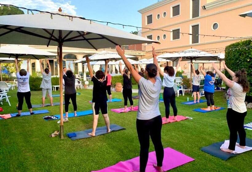 ホテル D'altavilla