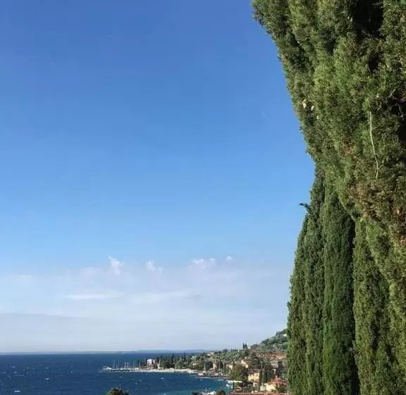 ホテル Garnì Bartabel