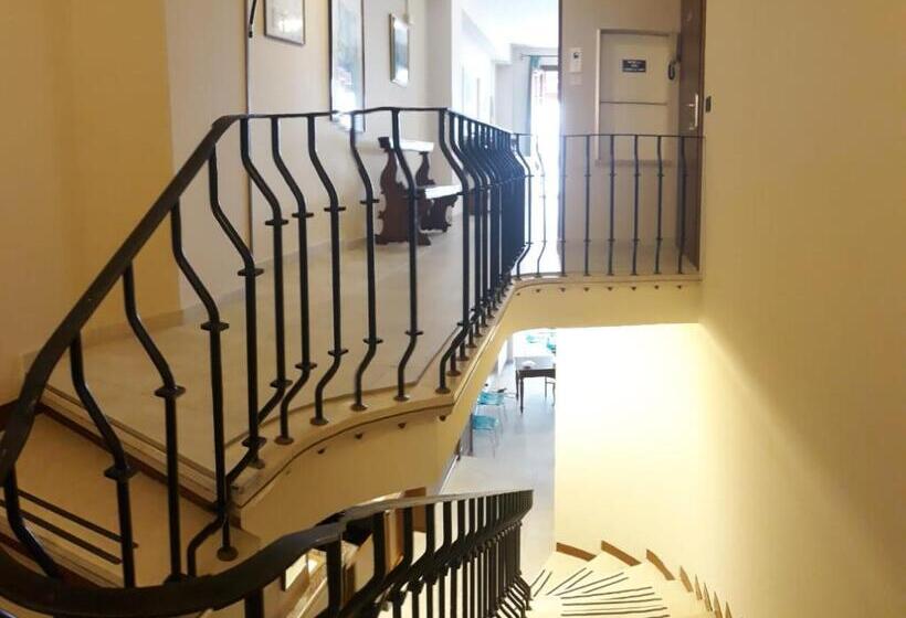 فندق Garnì Bartabel