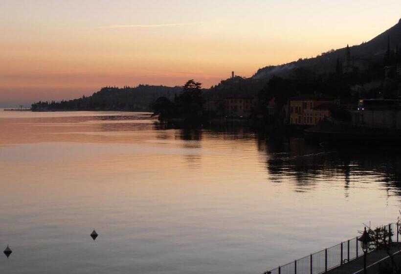 فندق Garnì Bartabel