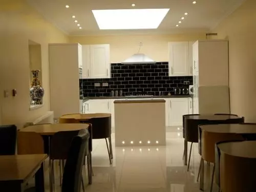 فندق Golden Strand