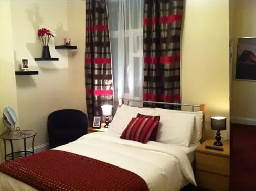 فندق Golden Strand