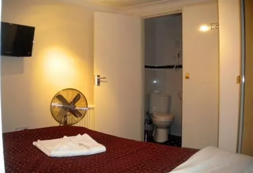 فندق Golden Strand