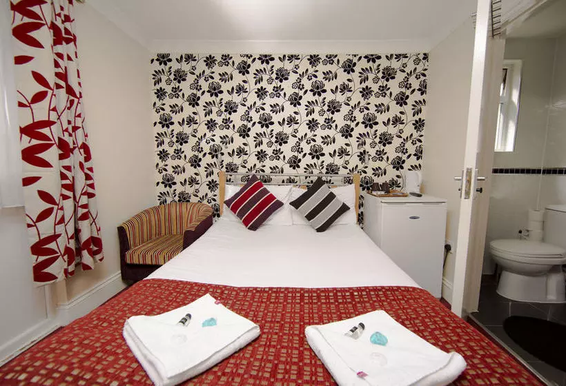 فندق Golden Strand