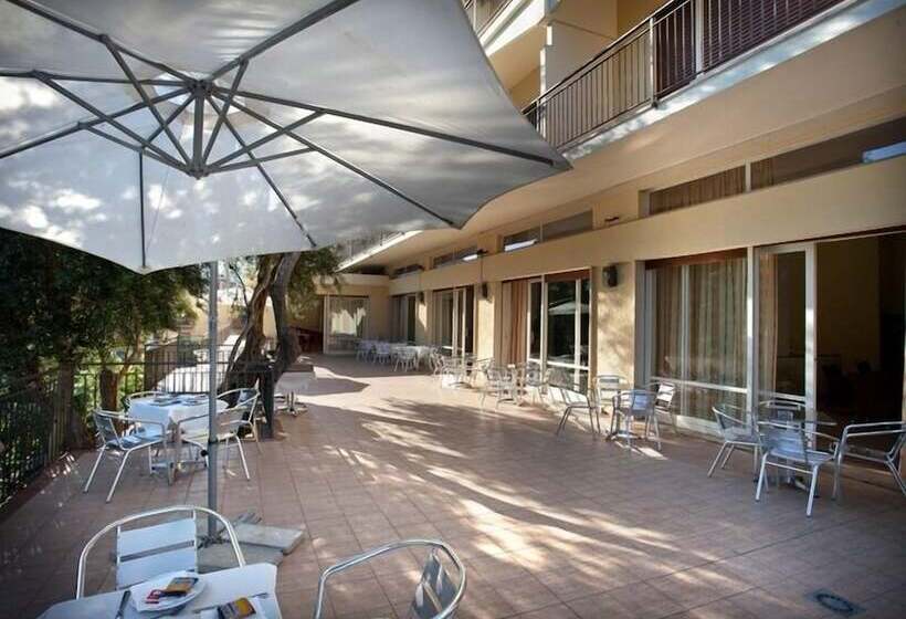 Отель Guardacosta