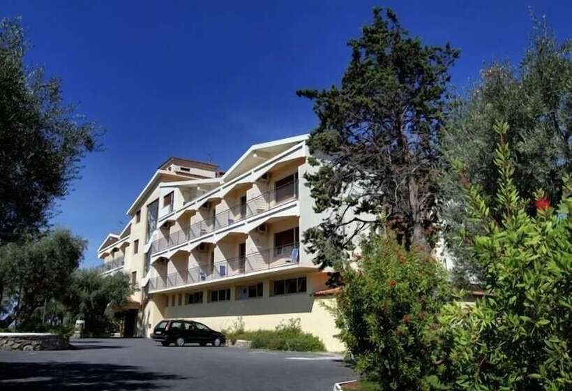 Отель Guardacosta