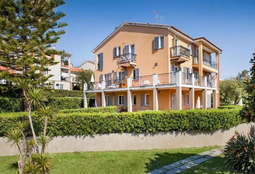 فندق Il Borgo Della Rovere