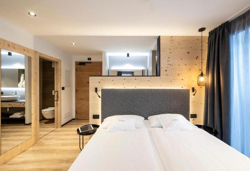 فندق Ladinia Dolomites View