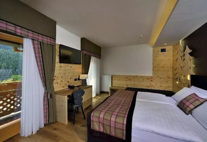 Отель Ravelli Luxury Spa