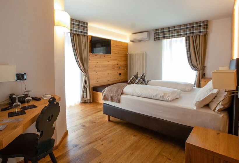 Отель Ravelli Luxury Spa