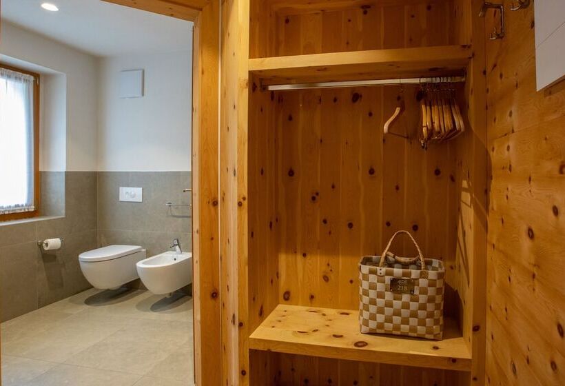 Отель Ravelli Luxury Spa