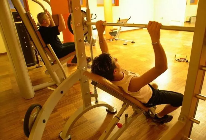 Отель Ravelli Luxury Spa