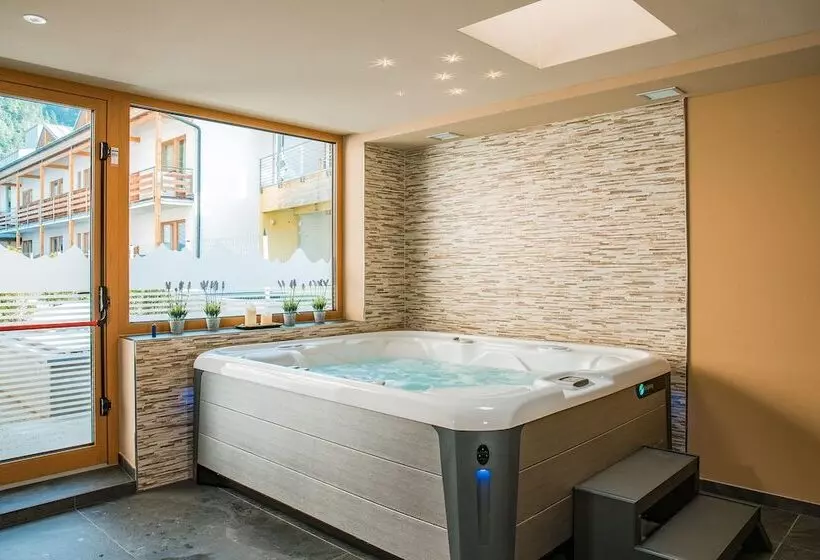 Отель Residence La Moretina