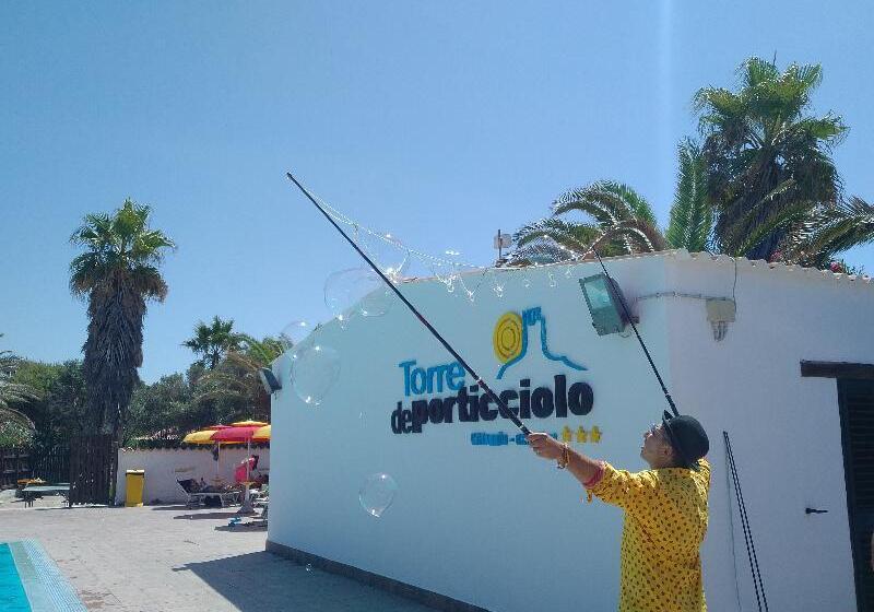 فندق Torre Del Porticciolo Camping  Village  Gampling