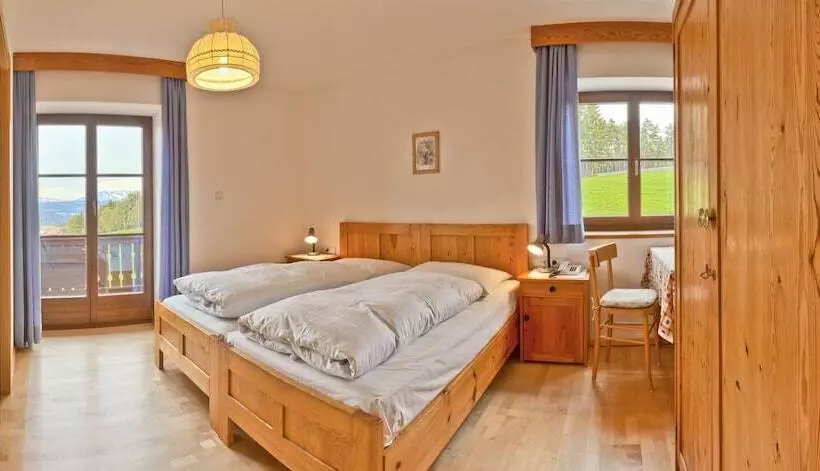 پانسیون Haus Rottensteiner