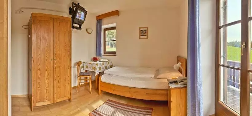 پانسیون Haus Rottensteiner