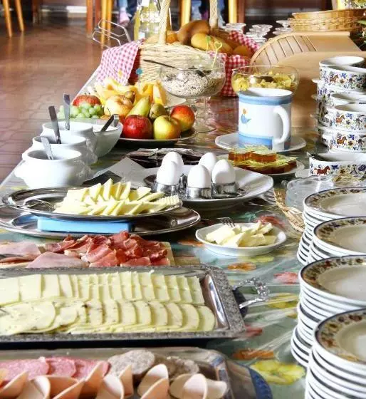 Goldener Schwan Hotel Garni