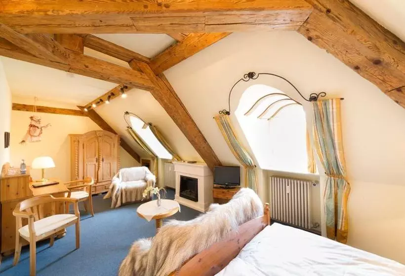 Отель Alte Post